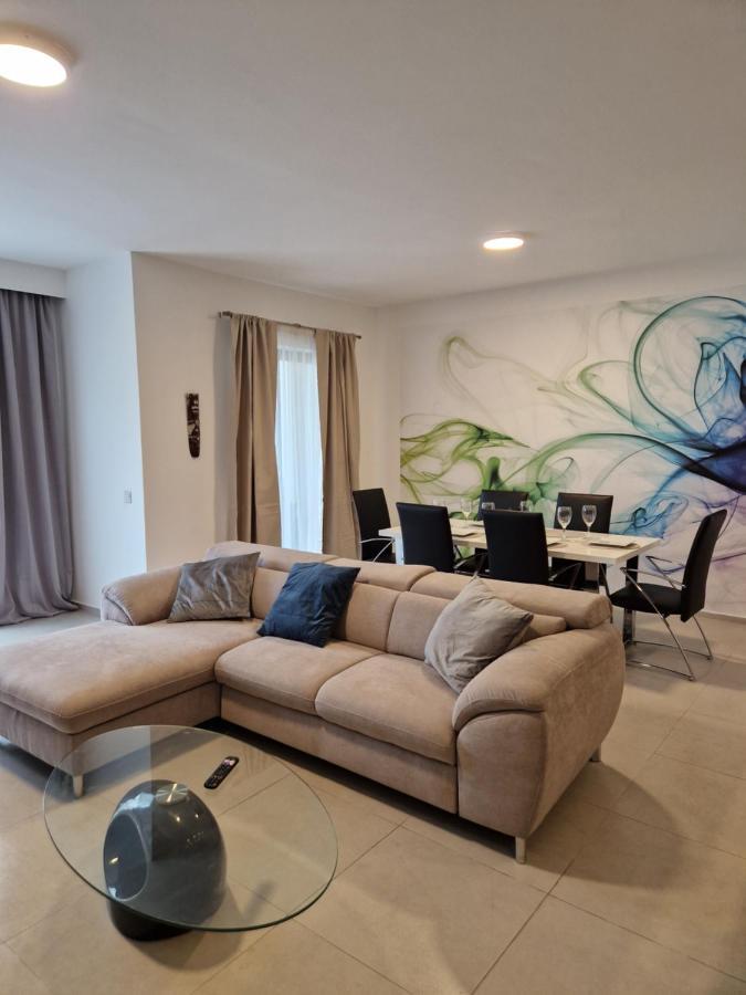 Korzo Suites St. Julian'S Bagian luar foto